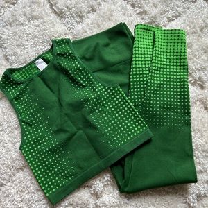 Two piece athletic set